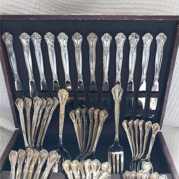 VINTAGE! GOLDWASHED SILVERPLATE GODINGER "GRAND MASTER," SERVICE FOR 12, 51 PCS - Picture 6 of 12